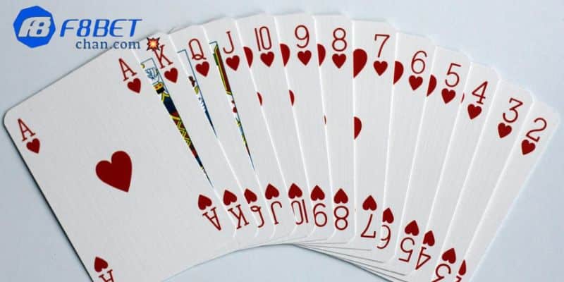 Nguồn gốc của 52 lá bài là gì?